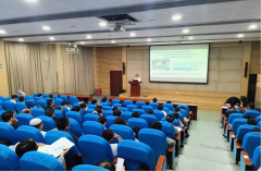 护航全校食平安